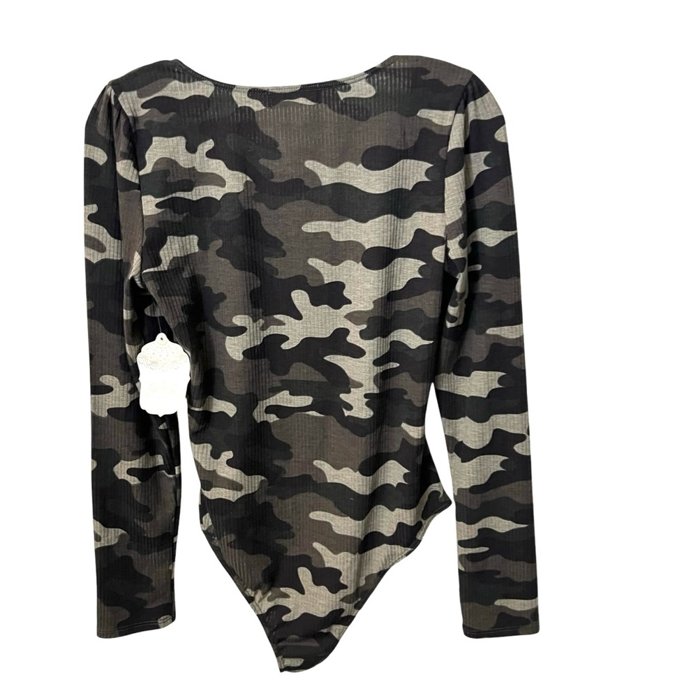 Altar’d State Camo Army Print Ribbed Bodysuit Size Large New - Picture 3 of 6